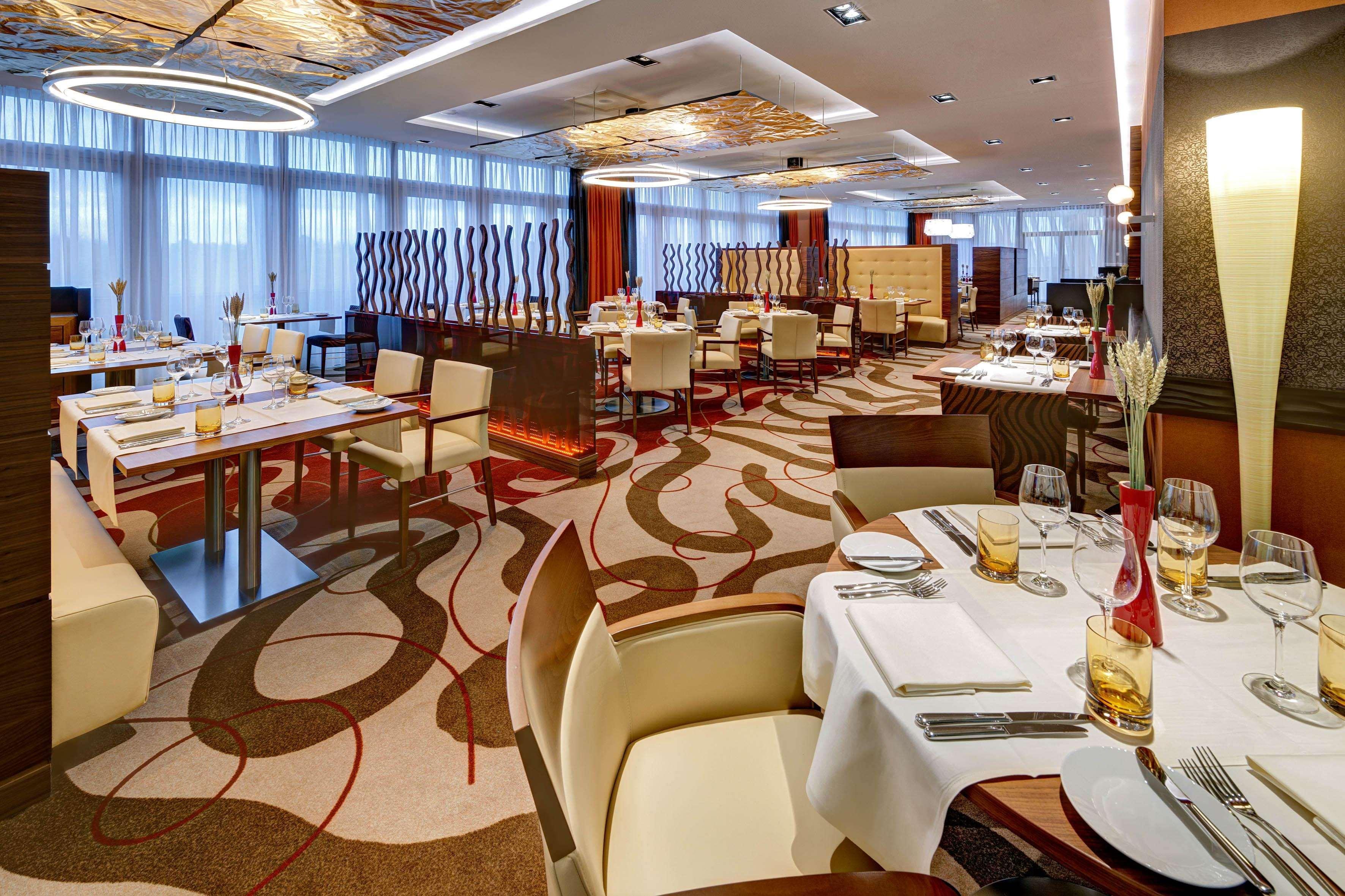 Hilton Frankfurt Airport 4* Франкфурт-на-Майне