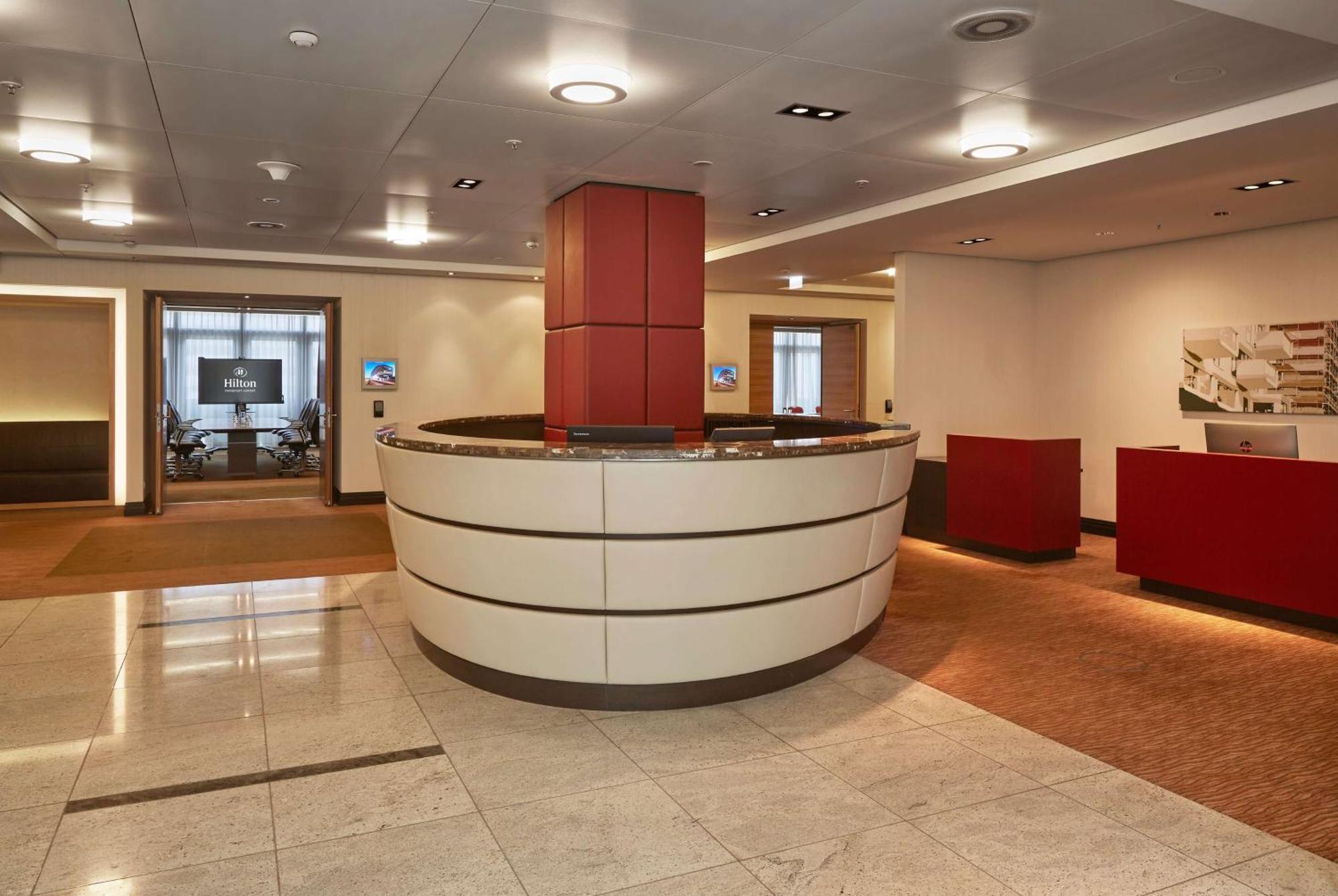 Hilton Frankfurt Airport 4* Франкфурт-на-Майне